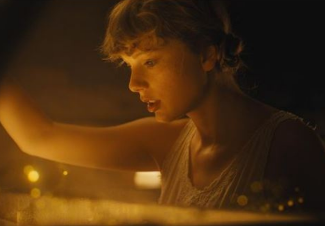 Taylor Swift announces virtual Folklore concert coming to Disney+