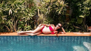 Globe-trotting Ungraceful Guide couple give birth!