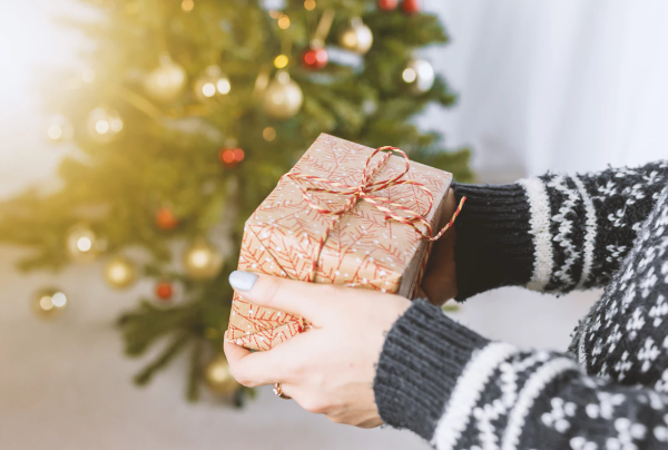 Over half of Irish women don’t buy their partner a Christmas gift