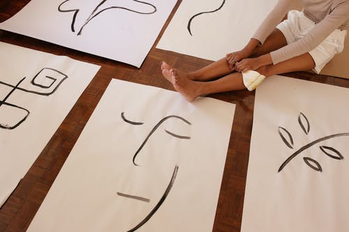 Simple DIY art that’s fun, chic and simple!