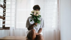 Let her know you’re thinking of her: Thoughtful Valentine’s gifts for her