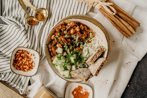 Meal prep Sundays: Chickpea-spinach couscous