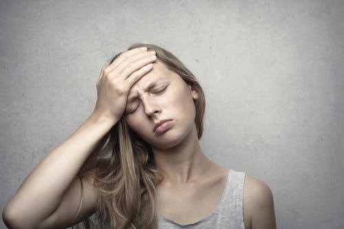 Natural hay fever remedies to ease this pollen season