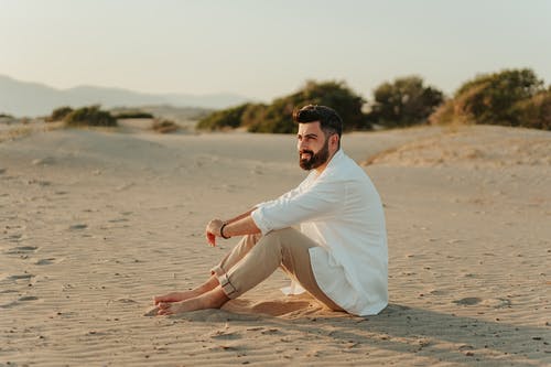 Dunnes Stores men’s summer essentials: Takes your man from the beach to the bar