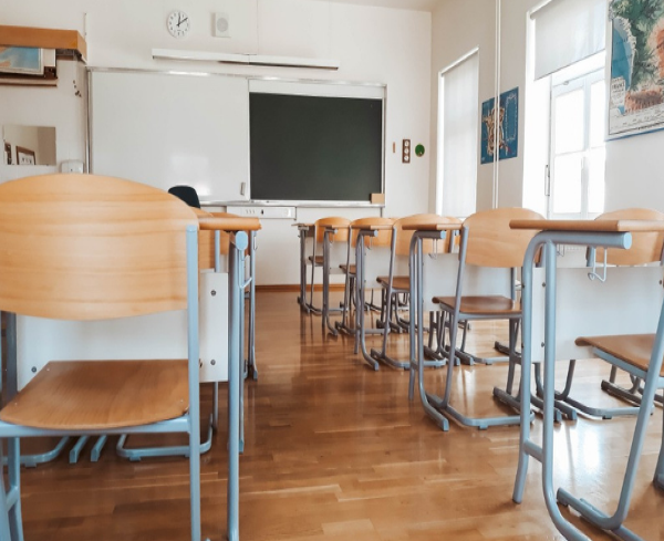 Cruel school bullies lead eight-year-old girl to attempt suicide