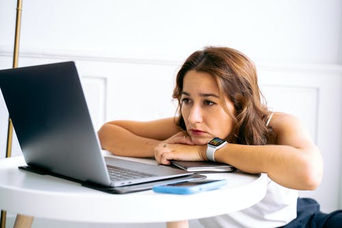 Lockdown life & toxic productivity: why we need a rest ethic