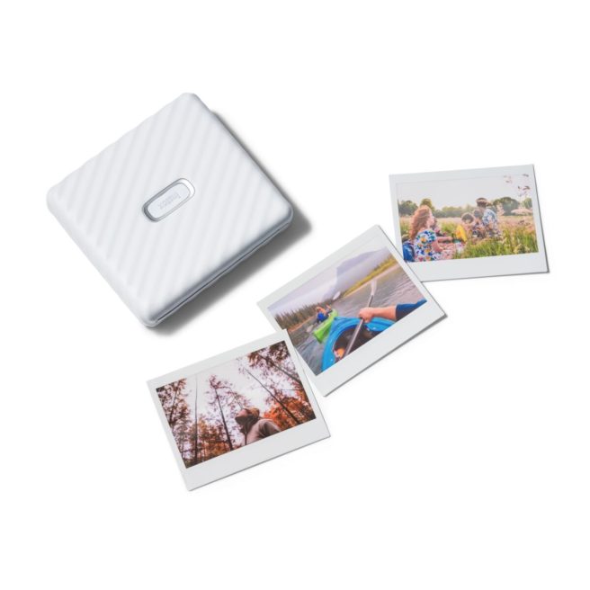 Test out the instax Link WIDE ™ smartphone printer from FUJIFILM