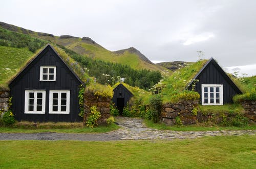 5 of Ireland’s quirkiest Airbnbs for staycationing this year!