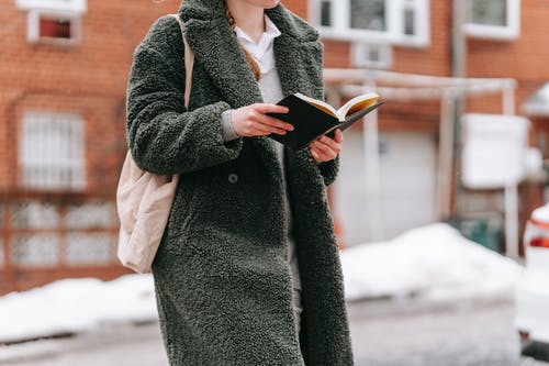 10 winter coats that are the perfect combo of style, warmth and versatility!