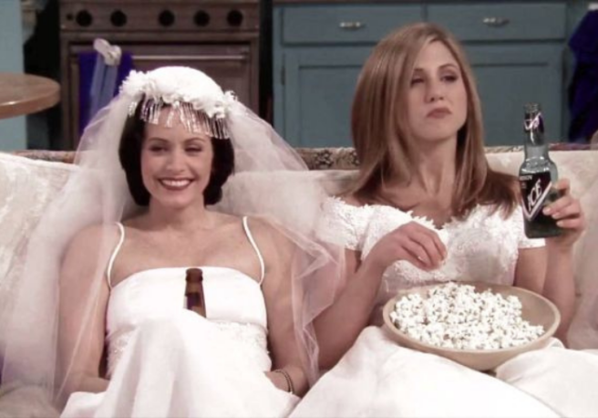 H*es before bros: Women trust their besties more than their boyfriends