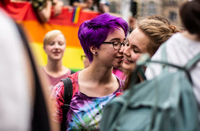 Our top five LGBTQ+ dating apps: Just in time for some Pride lovin’