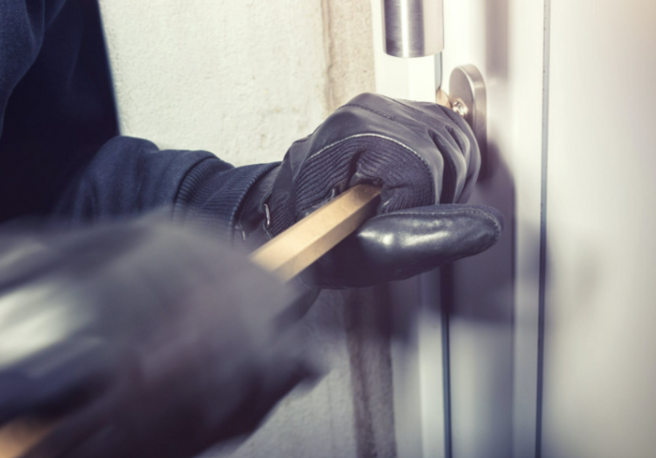 Robbery, hijacking & fraud in Ireland have risen since last year