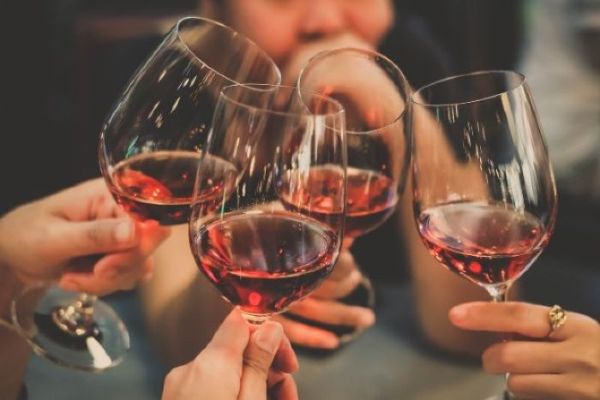 Put that bottle down! Drinking too much wine shortens your life span
