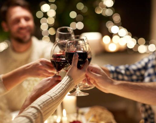 Avoid Christmas food & drink induced breakouts with these expert top tips