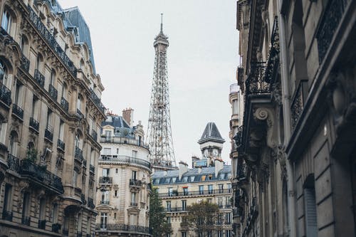 Our off-the-beaten-track list of things to see & do in Paris