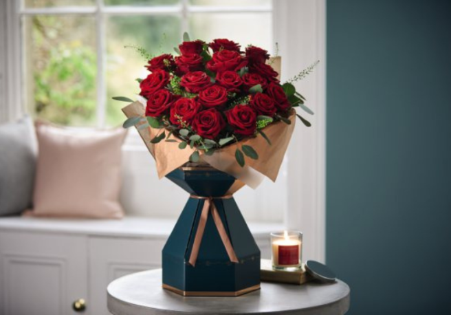 Scent-sational savings on Valentine’s Day flowers at ALDI