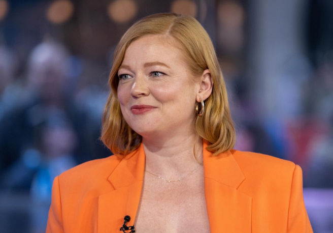 Fans react as Succession’s Sarah Snook shares glimpse of first child