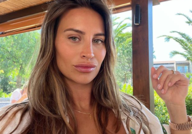 Ferne McCann reveals ‘chilled’ theme for baby Finty’s nursery