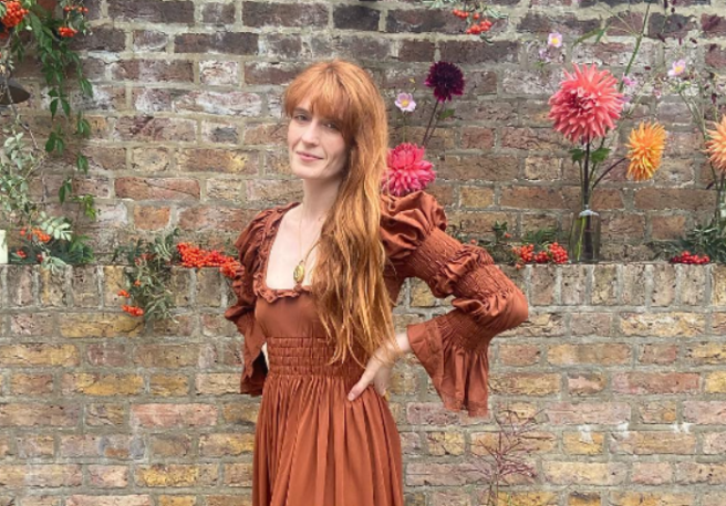 Fans support Florence Welch following ‘life-saving surgery’