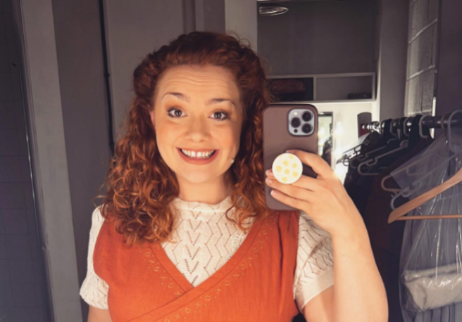 Stars reacts as Les Mis’ Carrie Hope Fletcher reveals pregnancy