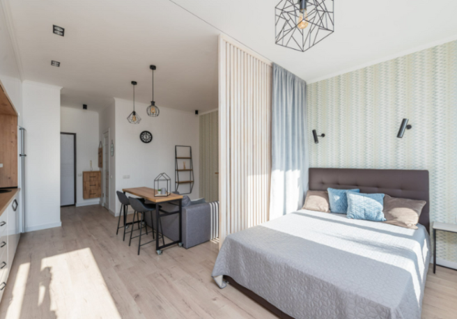 5 budget-friendly tips for making your small home feel bigger