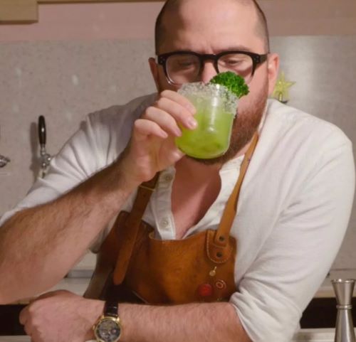 Cocktail guru reveals unusual yuletide creation as the “hot new tipple”