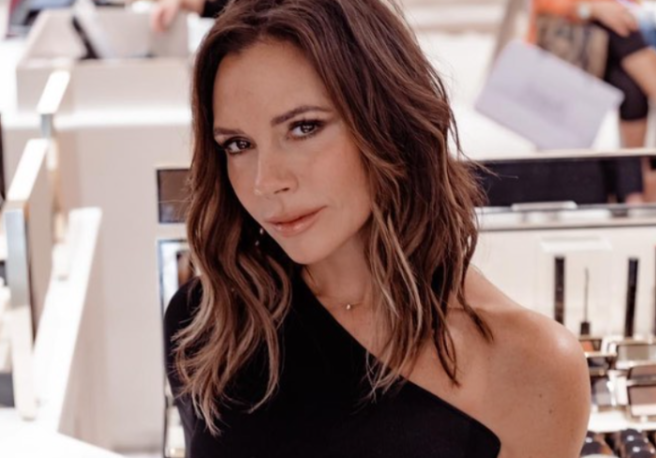 Beauty hack: How to contour your nose like Victoria Beckham