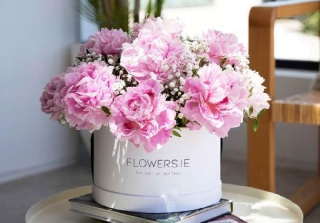 Top 10 expert tips to make your flowers last longer at home