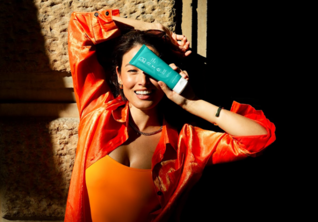 Get perfect glowy skin with Tinted Gradual Tan from Bare by Vogue