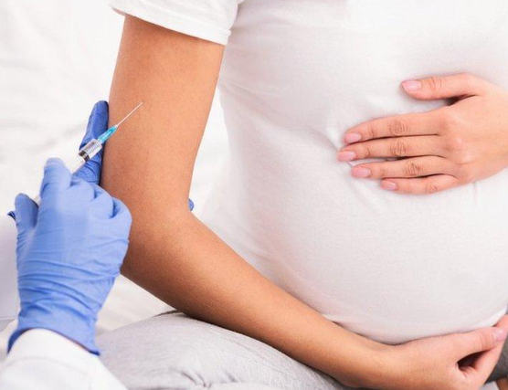 HSE urges pregnant women to get whooping cough vaccine